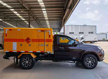 惠农爆破器材运输车